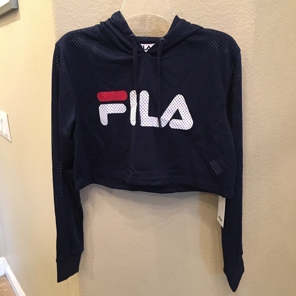 NWT~FILA Women Navy Noemi Cropped Hoodie Top Size Small - Picture 1 of 7